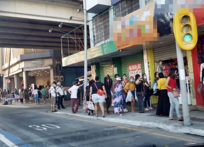 Defensoria Pública quer fechamento do comércio após aglomerações