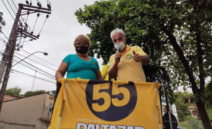 Baltazar faz carreata por ruas do Centro de VR
