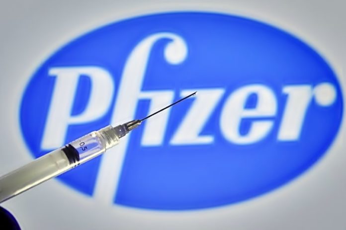 Pfizer é a 1ª a obter registro definitivo de vacina no Brasil
